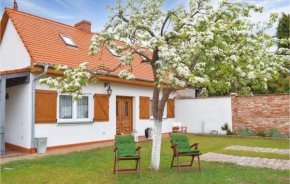 Stunning home in Nowe Warpno with WiFi and 3 Bedrooms